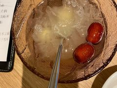 莲子银耳汤-莆田餐厅PUTIEN(金融街购物中心店)
