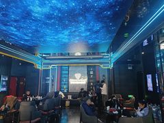 -屋有岛沉浸游戏旗舰店(中山公园店)