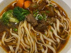-康师傅私房牛肉面(马泉营奥莱店)