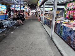 -大学城夜市