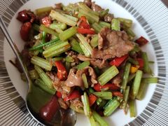 小炒黄牛肉-YAFEE雅菲·粤菜·湘菜·融合菜(魏公村店)