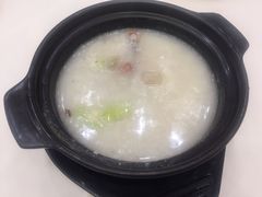 -凤凰楼酒家·粤宴点心(华强北店)