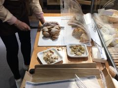 -焙丽拾光(麦凯乐直营店)