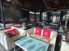-上海怡沁园度假酒店