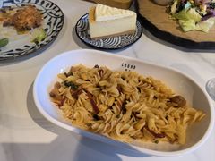 -STARRY CAFE & LOUNGE BAR(高新店)