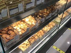 -上海哈尔滨食品厂(汇联商厦店)