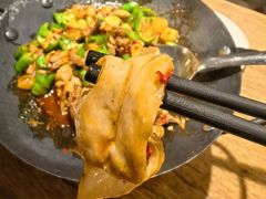 -聚鑫朋酸菜肥肠(文艺路口店)