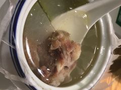 冬瓜龙骨汤-费大厨辣椒炒肉(万家丽一店)