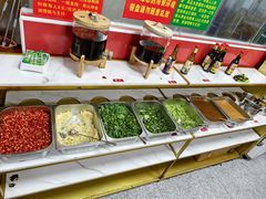 -养牛邓·潮汕牛肉海鲜自助火锅(广州店)