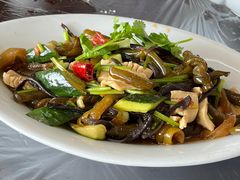 凉拌海茸-莲华素食府