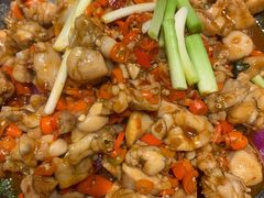 -湘潭九龙鱼头店(城南西路店)