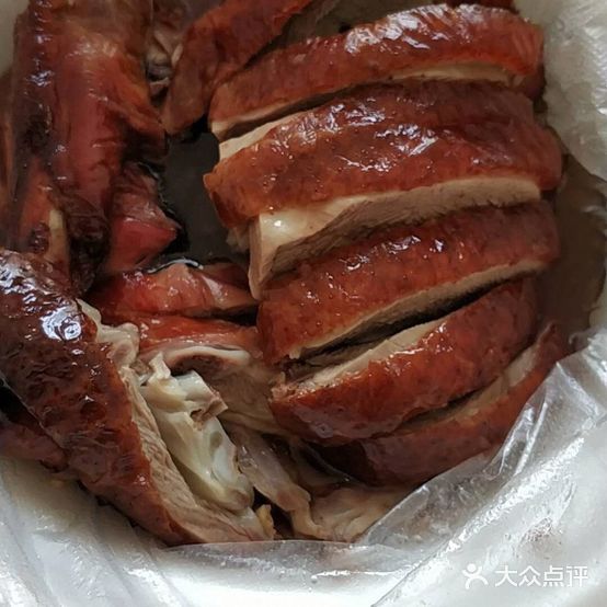 二周烤鸭(三里亭路店)