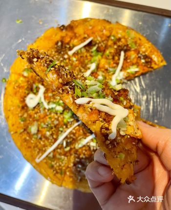 腌鸡排剩余的面糊变成披萨