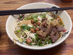 -阿阳牛腩腌面店