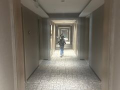 -西安大雁塔科技大学地铁站亚朵酒店