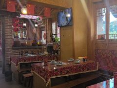 -闯关东东北农家菜(崂山石老人店)