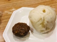 -韩包子(建设路店)