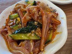 -顺溜·手工刀削面·黑金店(铜锣湾店)