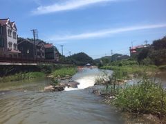 -仙山谷激浪漂流