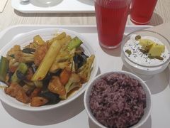 -轻蔬不用等·素食(江苏路店)