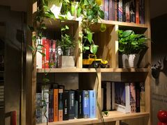 -HIGH FIVE哈福手工汉堡(桂林路店)