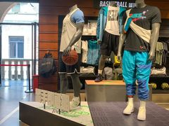 -NIKE武汉品牌体验店