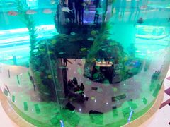 -鸿通城购物中心