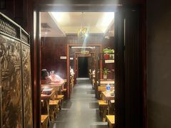 -万记麻辣烫国展总店