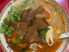 -金杨拉面王小吃面馆·牛三宝面·红烧牛肉粉