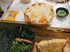 -洪氏嗨捞·猪肚鸡火锅(阳光天地店)