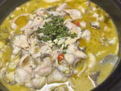 酸菜鱼锅-江南鱼捞(北仑银泰城店)