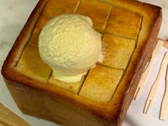 -绿茶餐厅(同成街华联店)