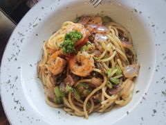 鲜虾蒜辣意面-小食院简餐厅