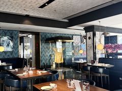 -东南里湖景餐厅·新闽菜(浦西万达店)