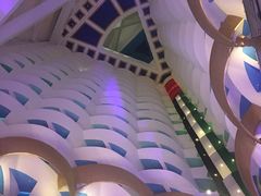 -迪拜帆船酒店海底餐厅