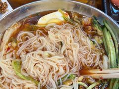 -韩风烤牛肉冷面店