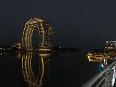 -湖州太湖旅游度假区-月亮广场