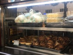 面包甜点陈列柜-护国寺小吃(新街口店)