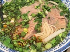 清汤牛肉面-兰州陈记牛肉面 ·烧烤· 铜锅涮肉(万达店)