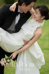 -乐派诗婚纱摄影
