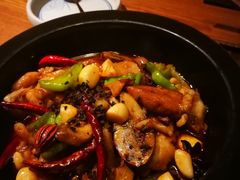 -云海肴·汽锅鸡·云南菜(天山百盛优客店)