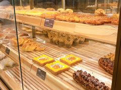 -Bread Talk 面包新语(荟聚店)