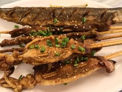 烤秋刀鱼-覃记海鲜美食餐厅