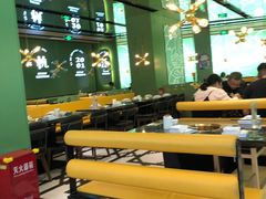 大堂-一席地·本地鸡窝·杭帮鸡火锅(萧山银隆百货店)