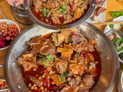 -大众跷脚牛肉馆·非遗传承单位(峨眉山店)