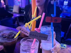 -喜鹊音乐酒馆(西街店)