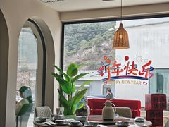 -何适山庄 ·可团建(水长城P2停车场店)