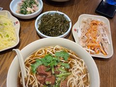 -李先生牛肉面大王(上海站南广场店)