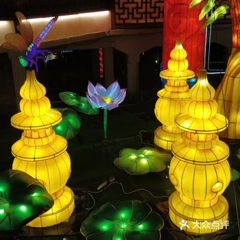 特色九曲桥（免费）特色工艺品