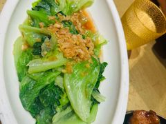 -新发现(金茂览秀城店)